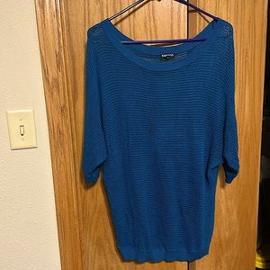 Medium EXPRESS lightweight sweater